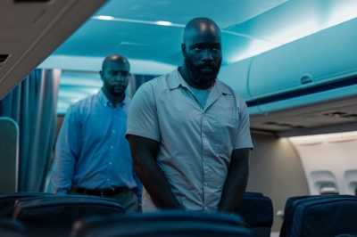 PLANE_-_STILLS_002.jpg