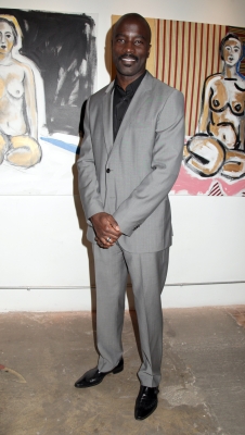 01092014_-_Celebrity_Artist_Domingo_Zapata_Hosts_Event_At_LAB_ART_In_LA_002.jpg