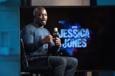 11202015_-_AOL_BUILD_Series_Mike_Colter_Jessica_Jones_020.jpg