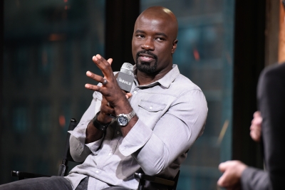 09282016_-_The_Build_Series_Presents_Mike_Colter_Discussing_Luke_Cage_014.jpg