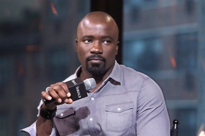 09282016_-_The_Build_Series_Presents_Mike_Colter_Discussing_Luke_Cage_043.jpg