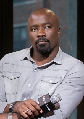 09282016_-_The_Build_Series_Presents_Mike_Colter_Discussing_Luke_Cage_059.jpg
