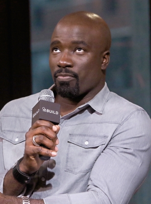 09282016_-_The_Build_Series_Presents_Mike_Colter_Discussing_Luke_Cage_060.jpg
