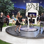 10152016_-_Hollywood_Game_Night_-_Season_5_001.jpg