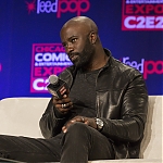 04232017_-_2017_C2E2_Chicago_Comic_and_Entertainment_Expo_012.jpg