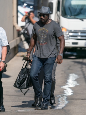 08032017_-_Celebrity_Sightings_In_Los_Angeles_002.jpg