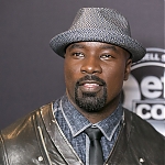 Filename=09102017_-_Netflix_Presents_Russell_Simmons_Def_Comedy_Jam_006.jpg
Filesize=2362KiB
Dimensions=3000x2000
Date added=Mar 30, 2023 09102017_-_Netflix_Presents_Russell_Simmons_Def_Comedy_Jam_006.jpg