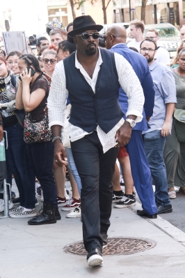 06202018_-_Celebrities_Visit_Build_024.jpg