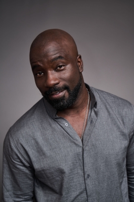 10032019_-_2019_New_York_Comic_Con_Portraits_TV_Guide_Magazine_001.jpg