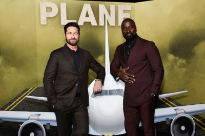 01102023_-_Plane_New_York_Screening_009.jpg