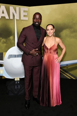 01102023_-_Plane_New_York_Screening_019.jpg